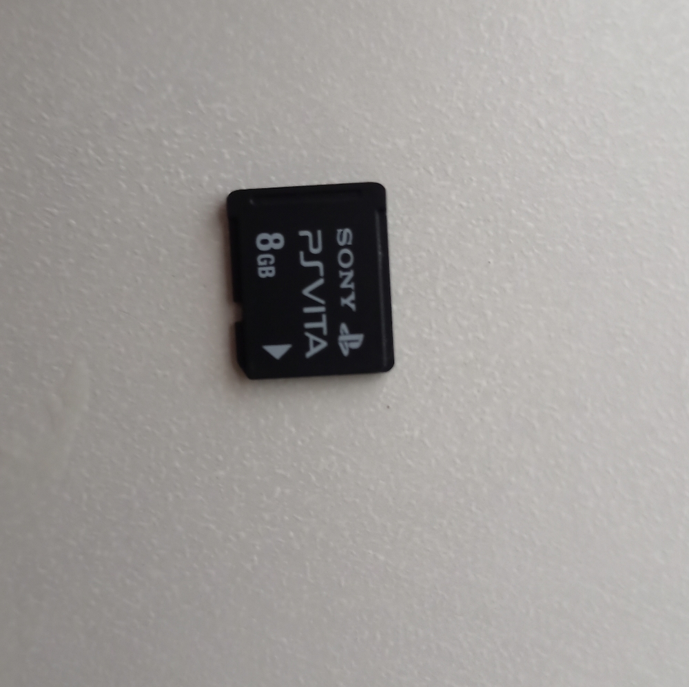 PS Vita memory card - authentic 100%